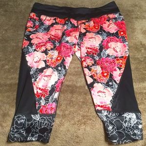 Womens floral print XL yoga pants